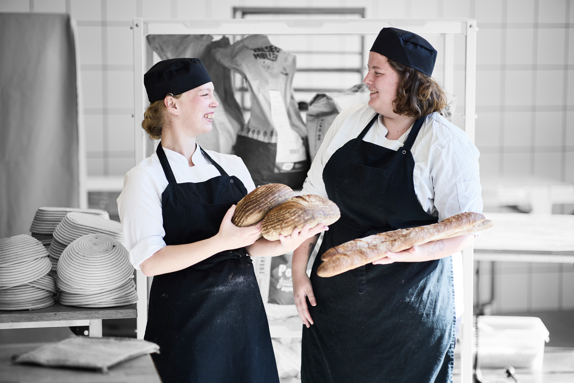 ZBC Bagværker - bagerelever bager brød